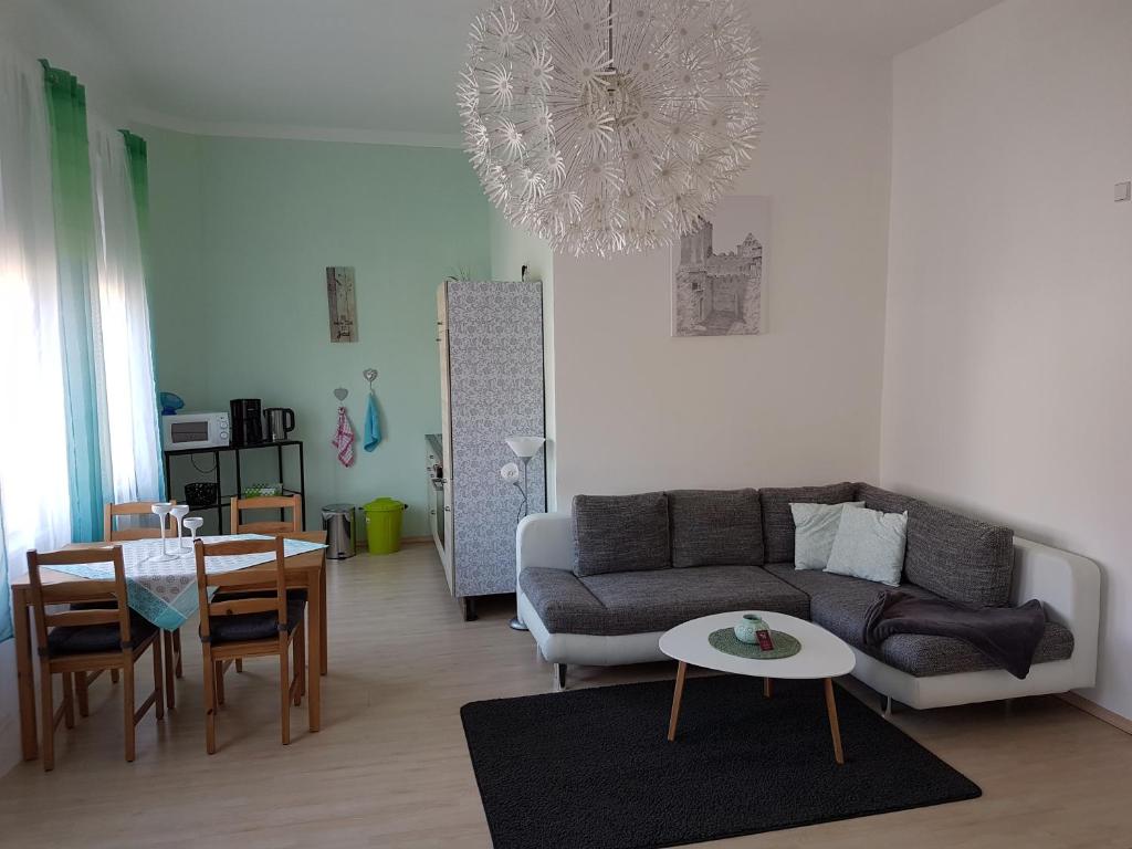Thüringer Haus room 1